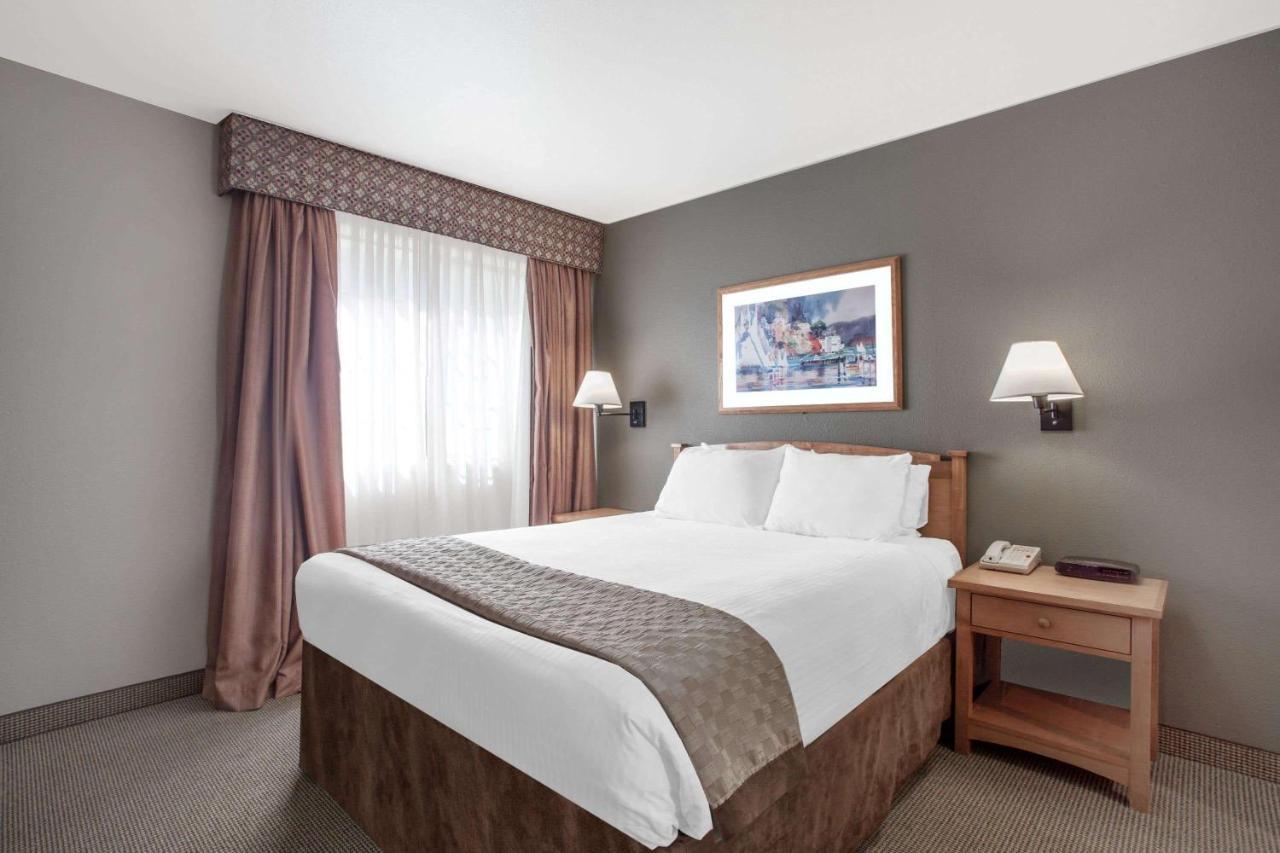 Hawthorn Suites By Wyndham Kent, Wa Zewnętrze zdjęcie